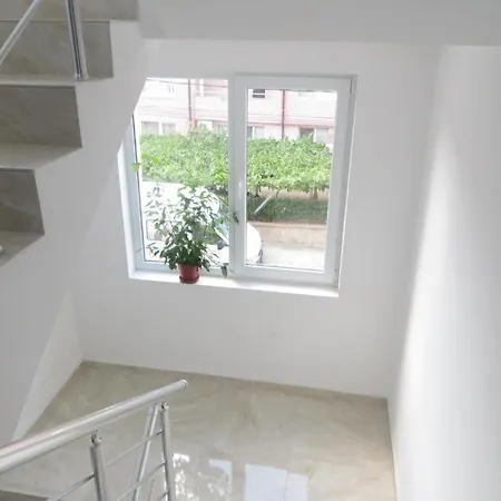 Apartment емона Burgas