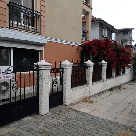 емона Apartment
