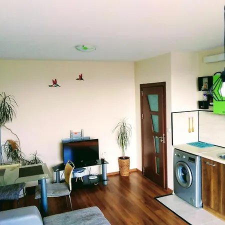емона Apartment Burgas